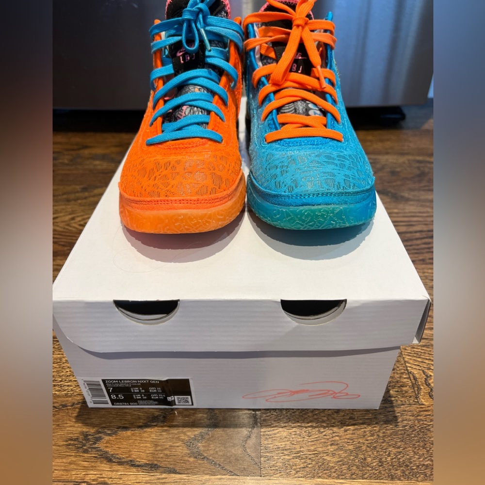 Nike ZOOM LEBRON NXXT GEN